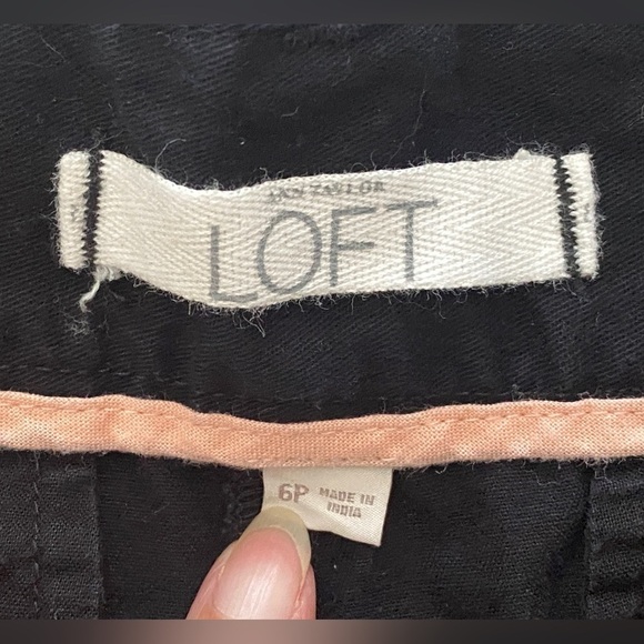 Ann Taylor by LOFT Black Shorts Women 6P 6 Petite - Picture 4 of 5